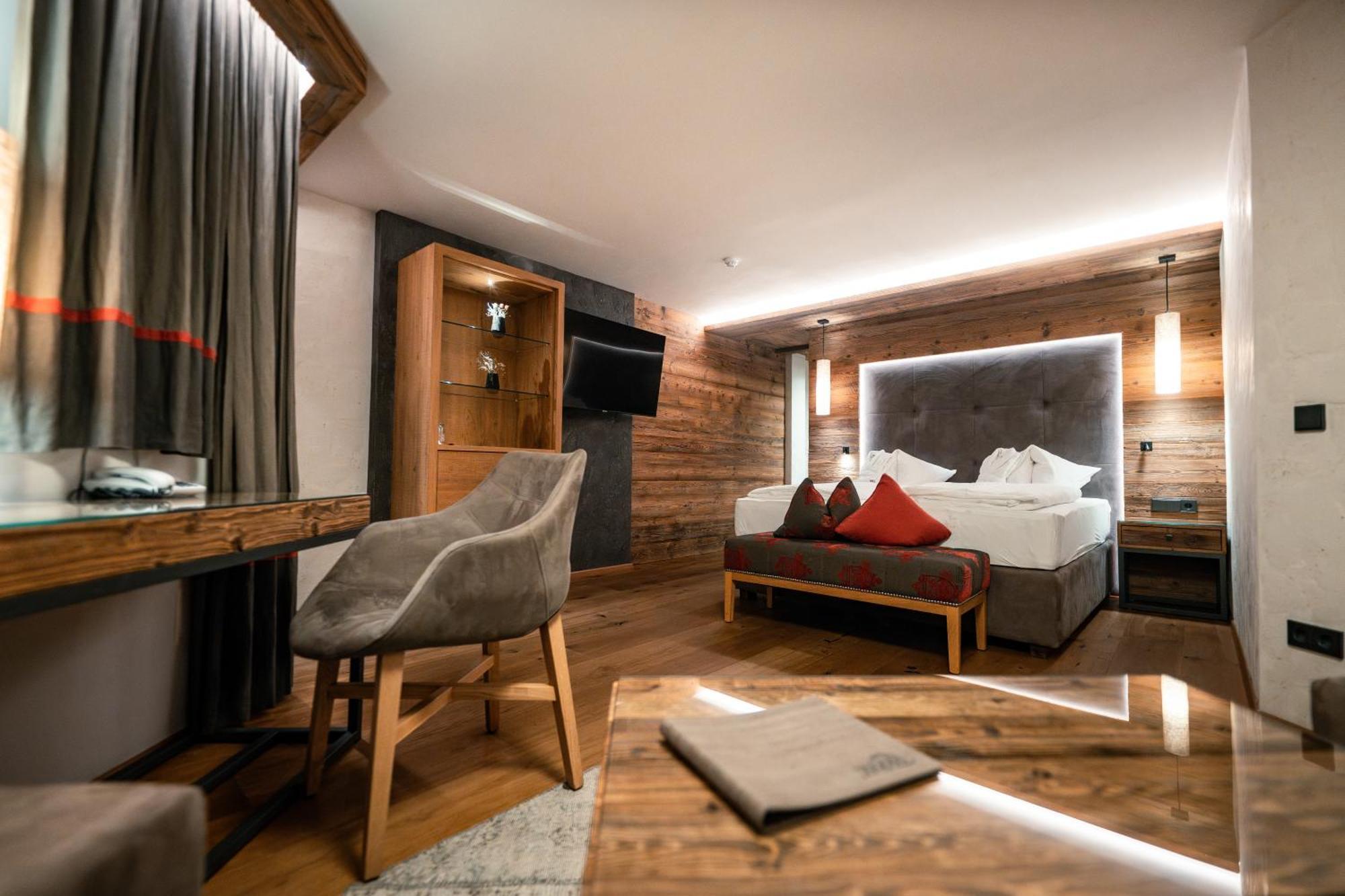 Hotel Watles Mals im Vinschgau Exterior foto